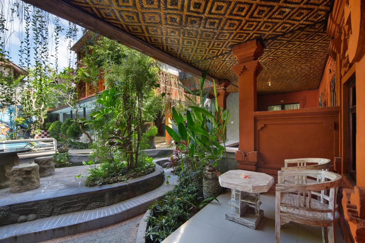 Hotel Lumbung Sari Legian Экстерьер фото